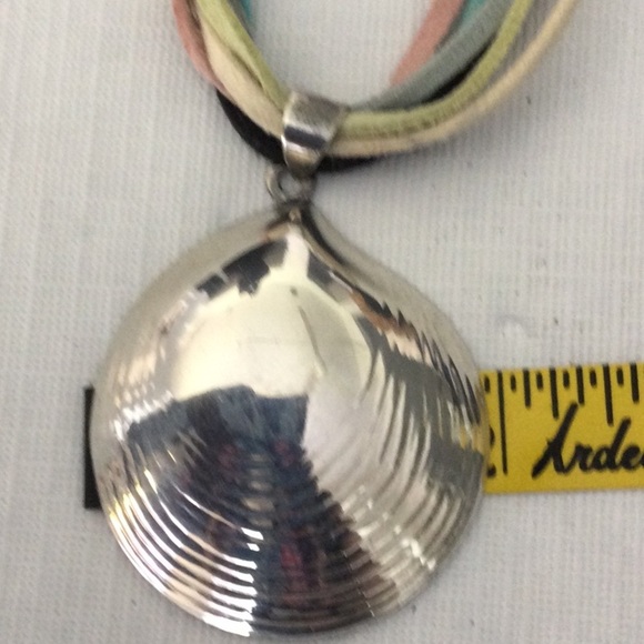 Multicolor rope Sliver Shell Pendant Necklace and Earring Set - Picture 4 of 7